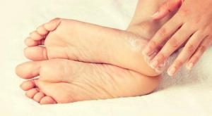 Cracked heels - causes and treatment